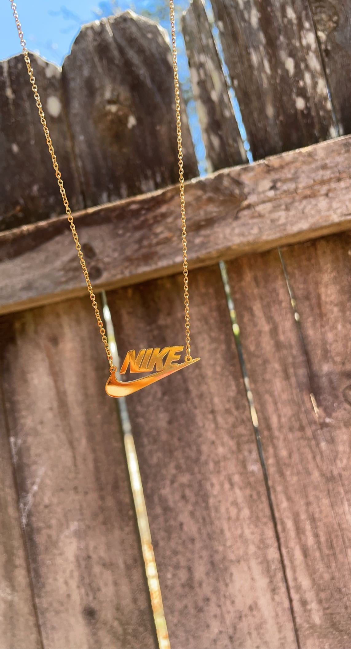 MOZART XL. Chunky Gold Figaro Chain Necklace | Necklace, Nike gold, Chain  necklace